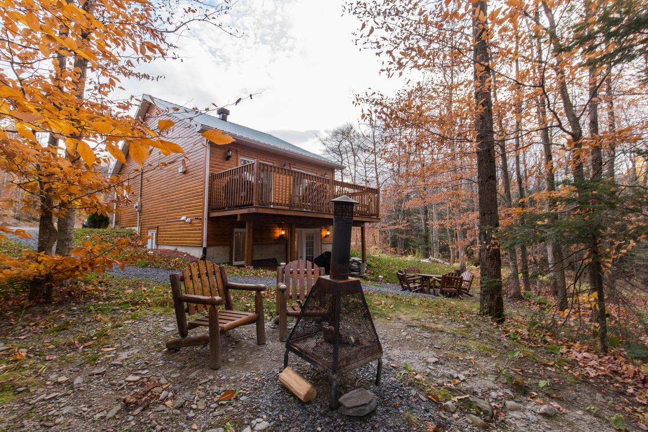 Domaine Des Montagnais Vila Notre-Dame-Des-Bois Exterior foto